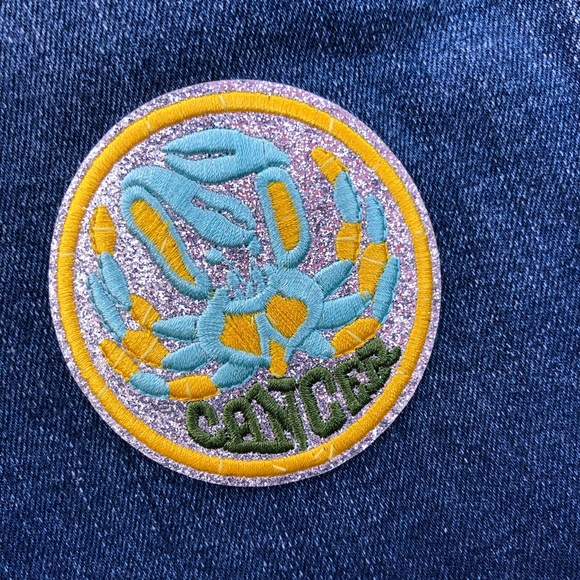 Levis Cancer ♋️ Zodiac Trucker Jacket - Picture 4 of 11